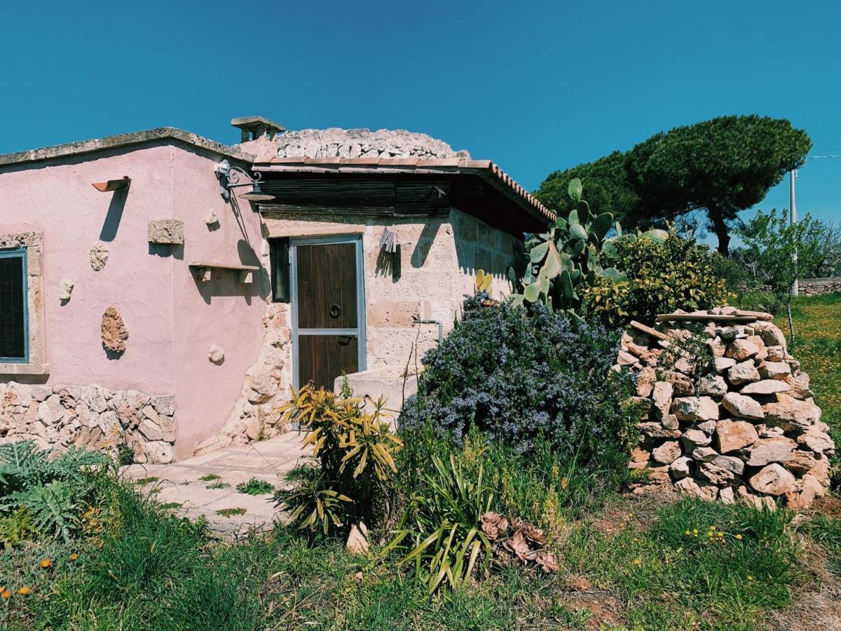 Trullo Contrada Stracca Guest House Alliste Exterior photo