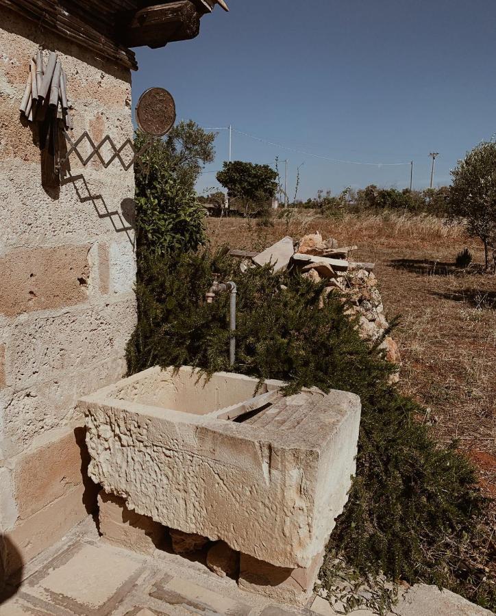 Trullo Contrada Stracca Guest House Alliste Exterior photo