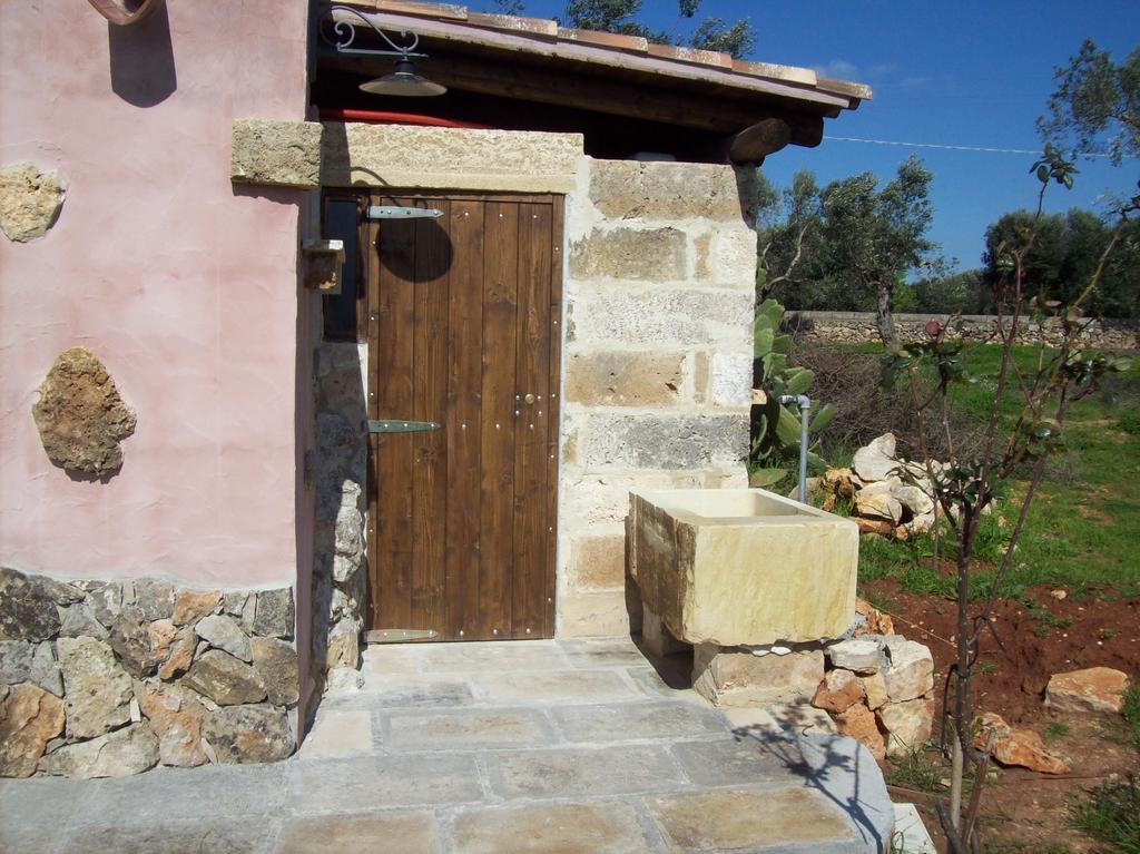 Trullo Contrada Stracca Guest House Alliste Exterior photo